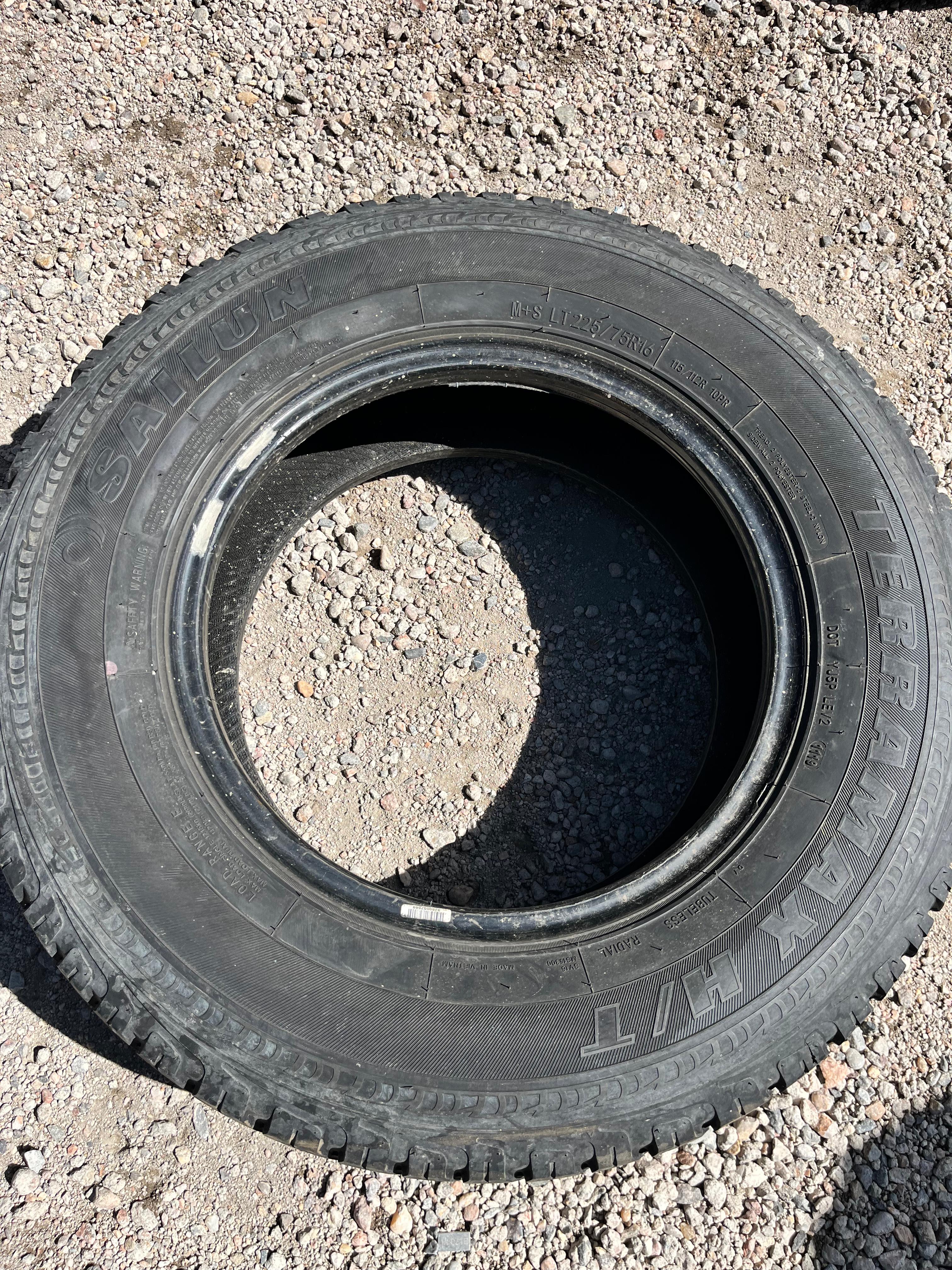 LT225/75R16Pair (2 Used Tires) Sailun  Terramax