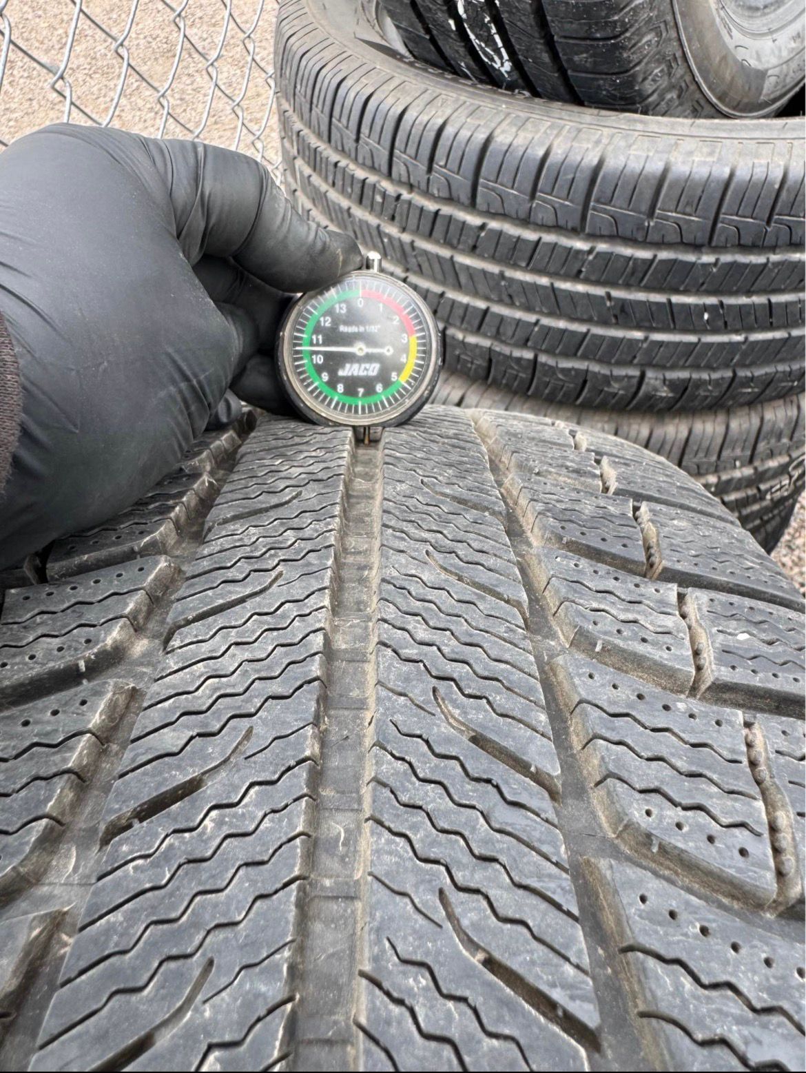 265/70R16 Pair (2 Used Tires) MICHELIN Latitude (X-ICE)❄️