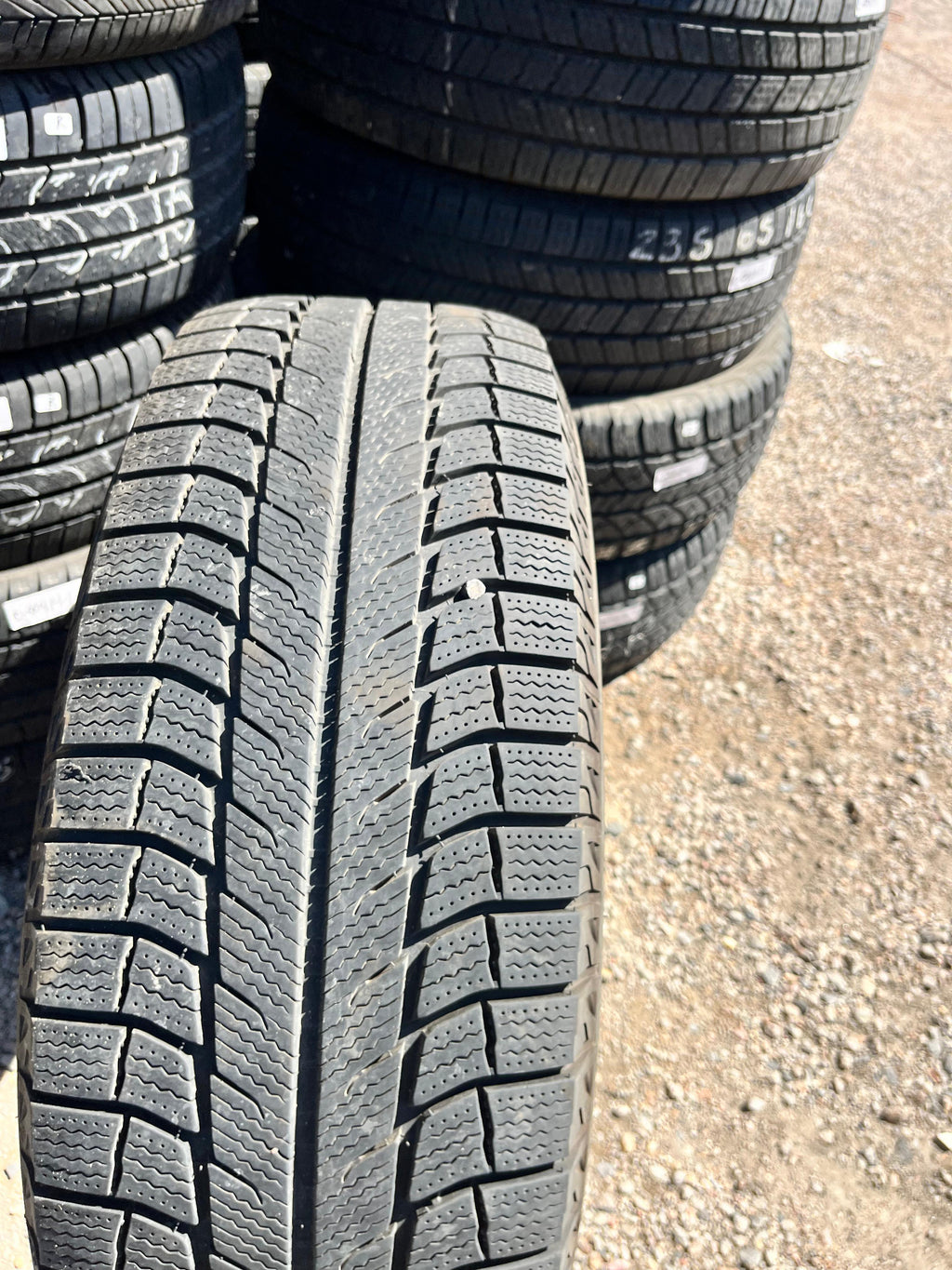 265/70R16 Pair (2 Used Tires) MICHELIN Latitude (X-ICE)❄️