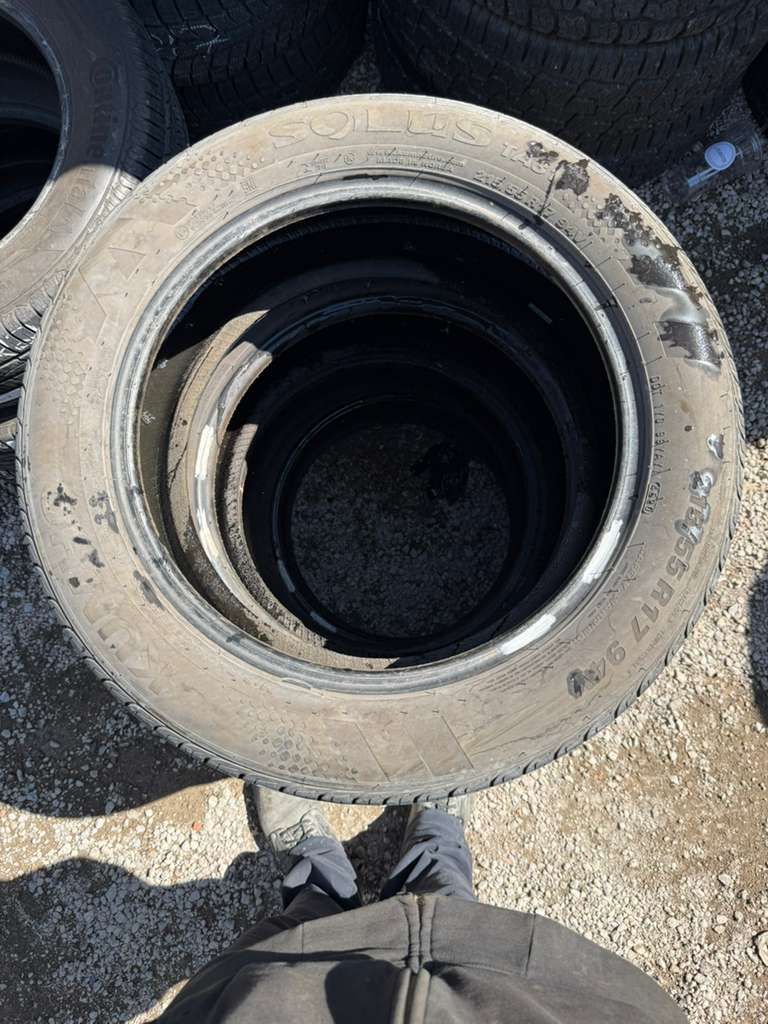 215/55R17 Set (4 Used Tires) Kumho Solus TA31
