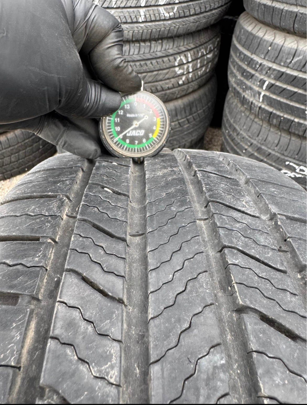 215/55R16  Pair (2 Used Tires) MICHELIN Defender