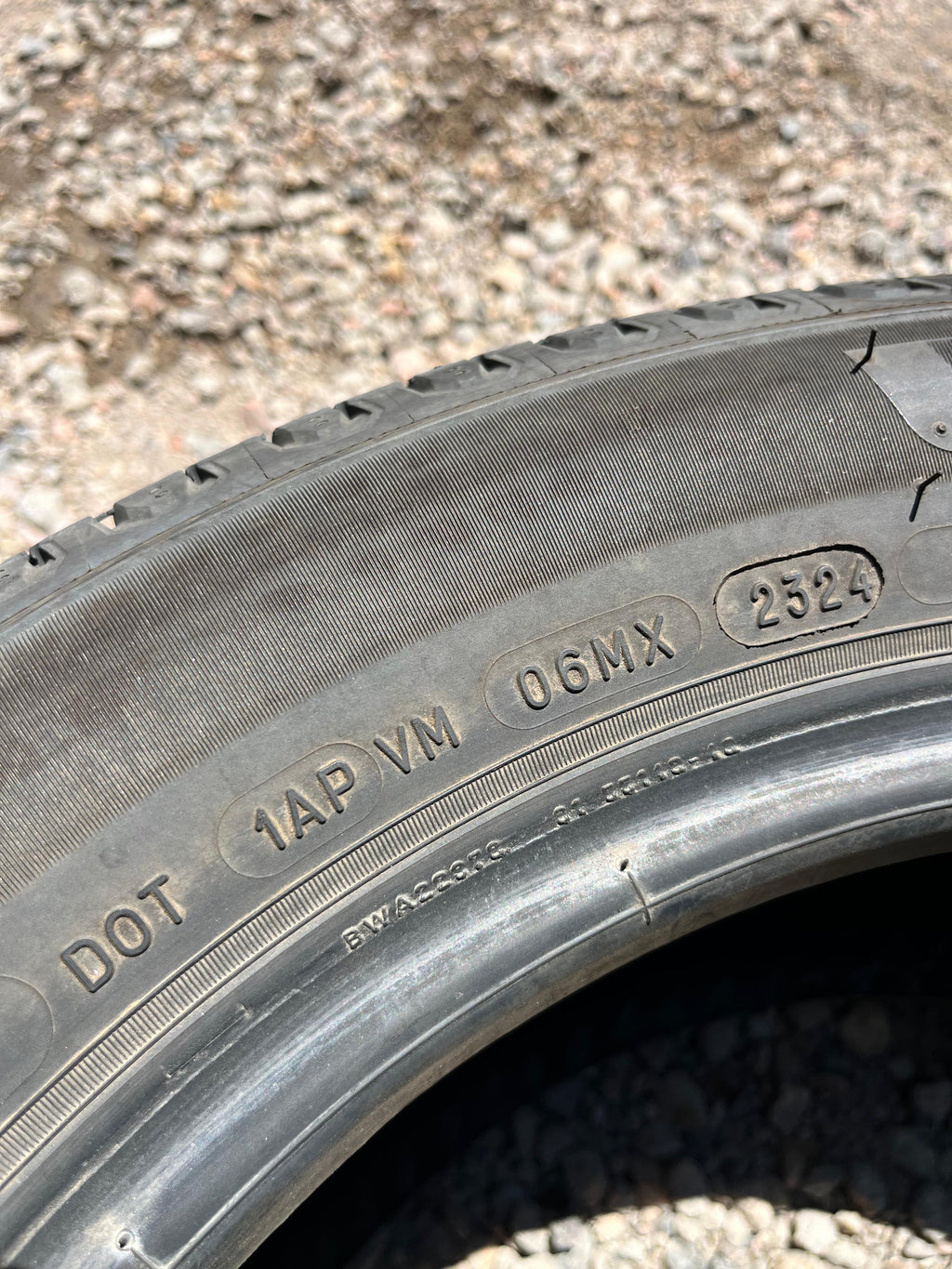 215/55R16  Pair (2 Used Tires) MICHELIN Defender