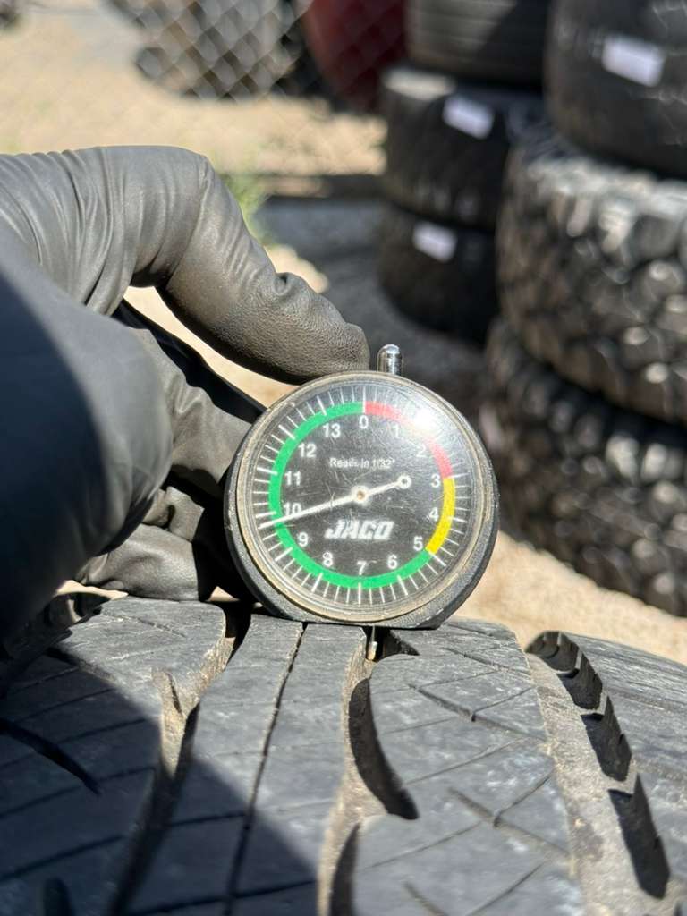 215/55R17  Pair (2 Used Tires) SureDrive All Season