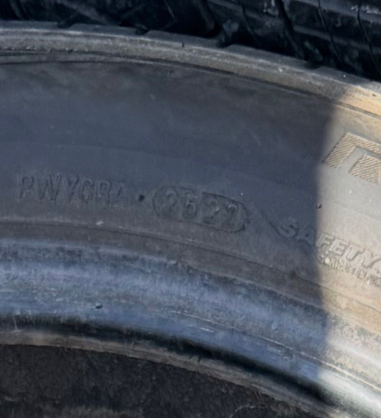 225/50R17 Set (4 Used Tires)RoadHugger GTP A/S 02
