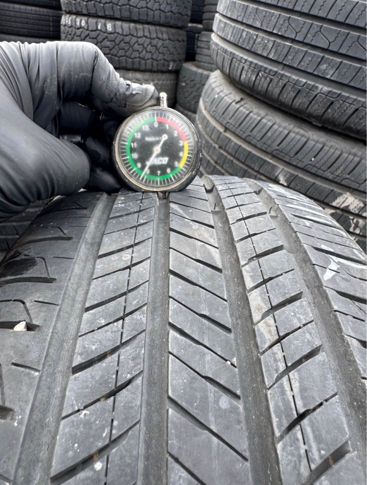 205/60R16  Pair (2 Used Tires) Hankook Kinergy GT