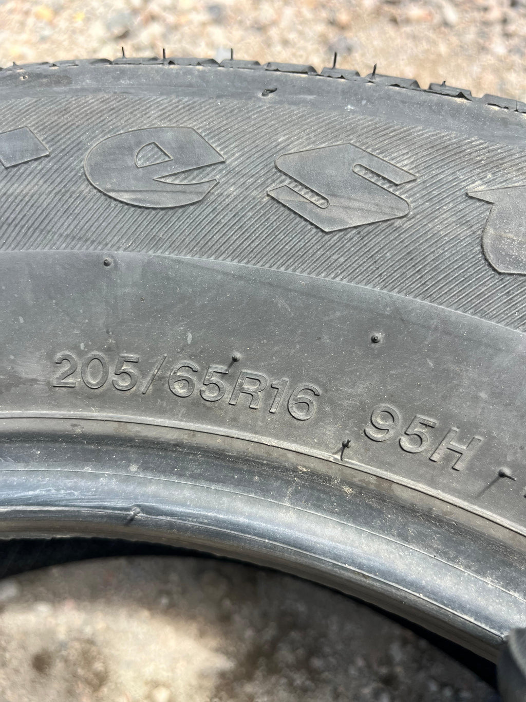 205/65R16  Pair (2 Used Tires) Firestone FT140
