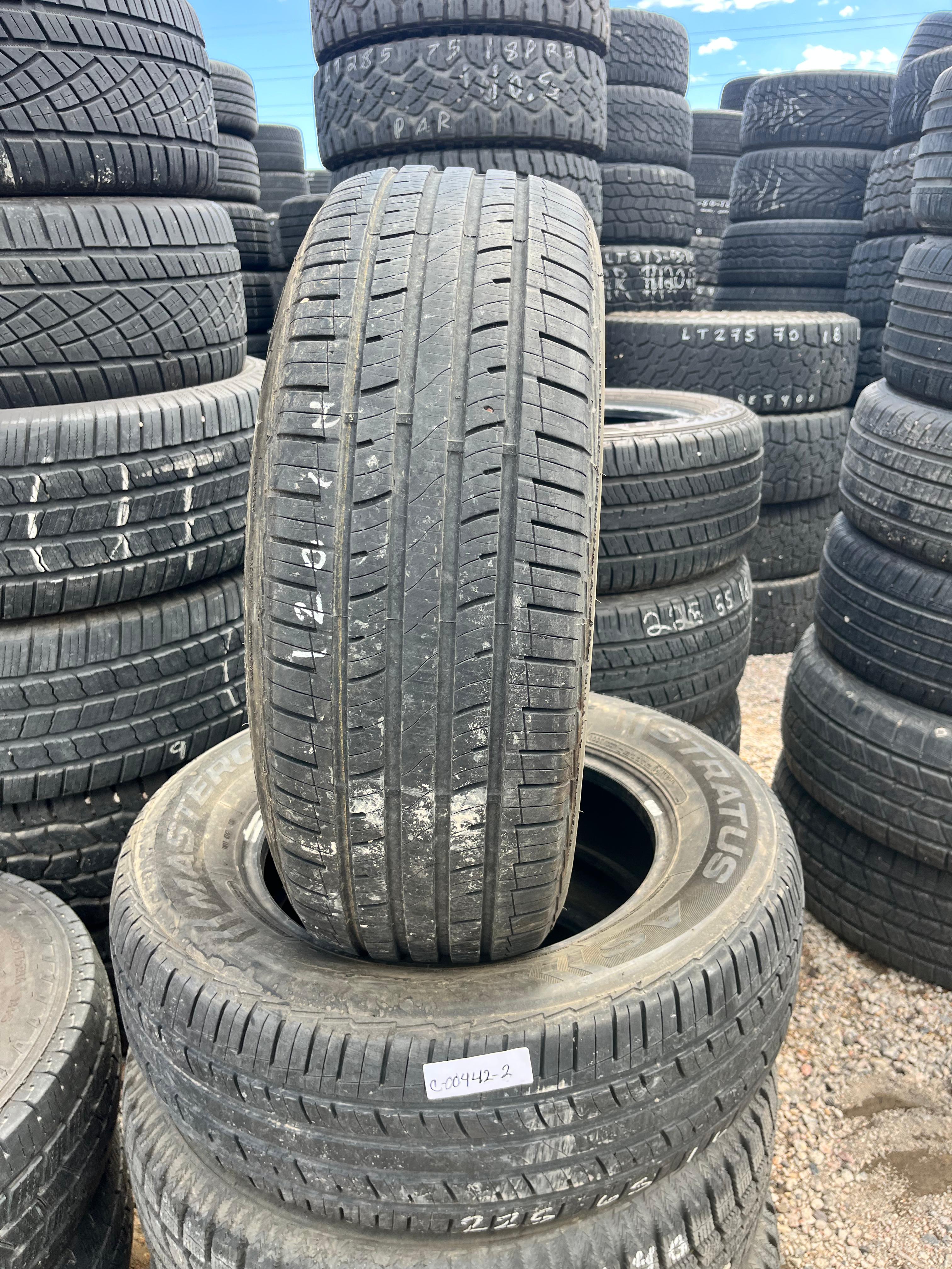 225/65R16  Pair (2 Used Tires) Mastercraft Stratus as