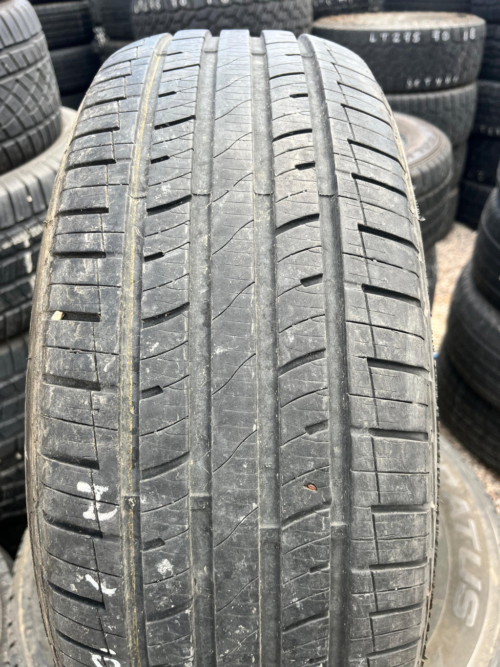 225/65R16  Pair (2 Used Tires) Mastercraft Stratus as