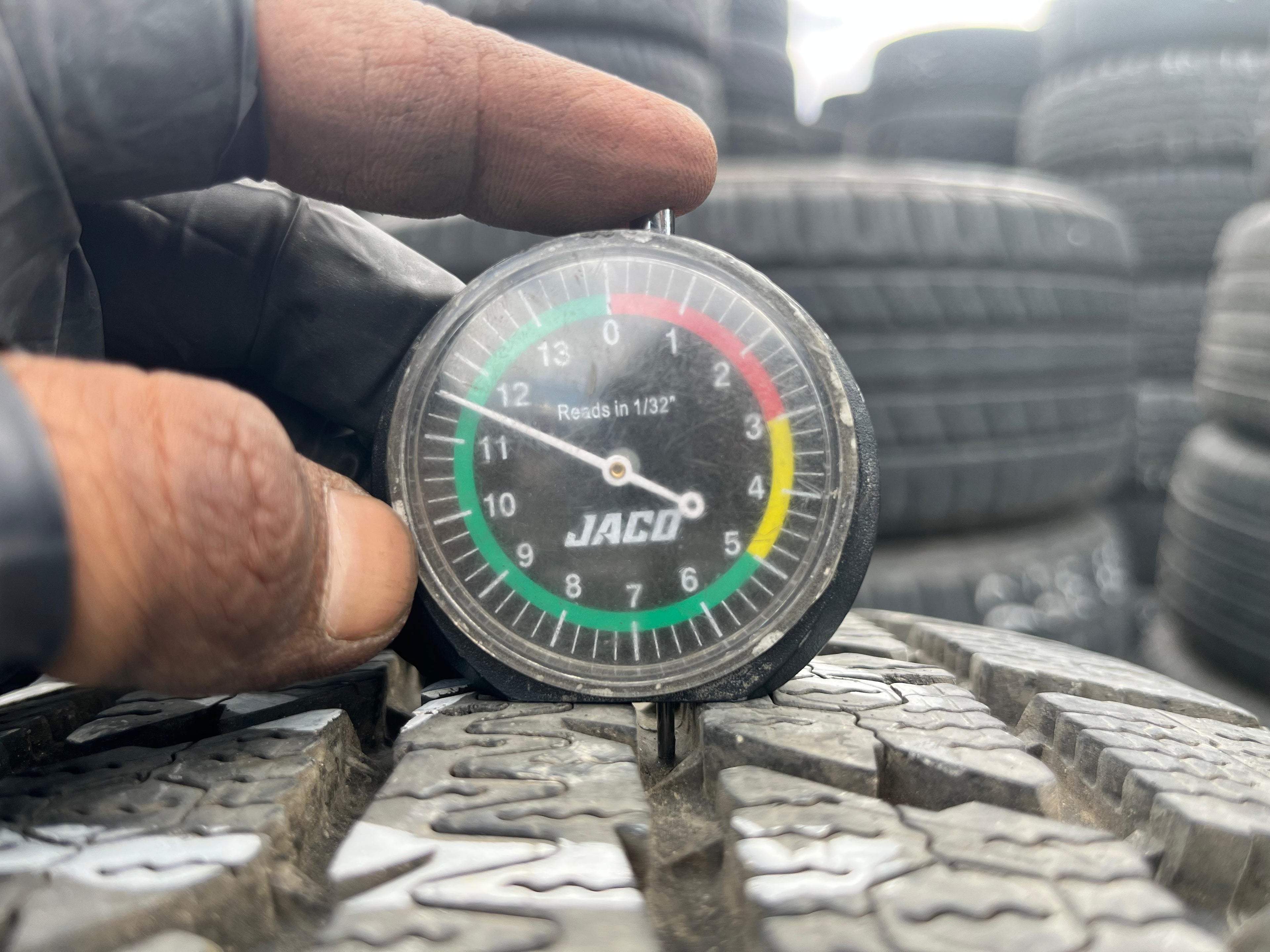 215/65R16  Pair (2 Used Tires) TOYO Observe GSi-5 ❄️
