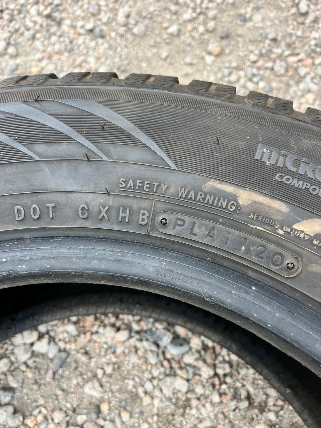 215/65R16  Pair (2 Used Tires) TOYO Observe GSi-5 ❄️