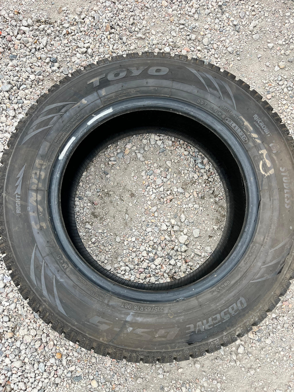 215/65R16  Pair (2 Used Tires) TOYO Observe GSi-5 ❄️