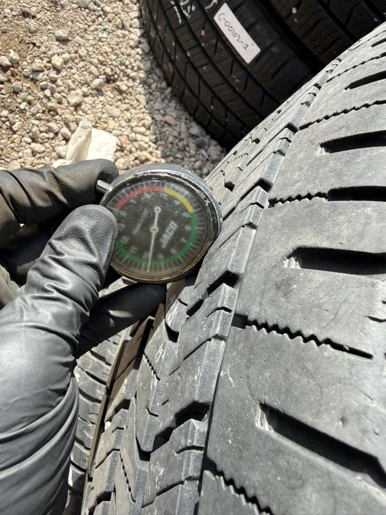 245/65R17  Pair (2 Used Tires)  Laufenn  X Fit HT