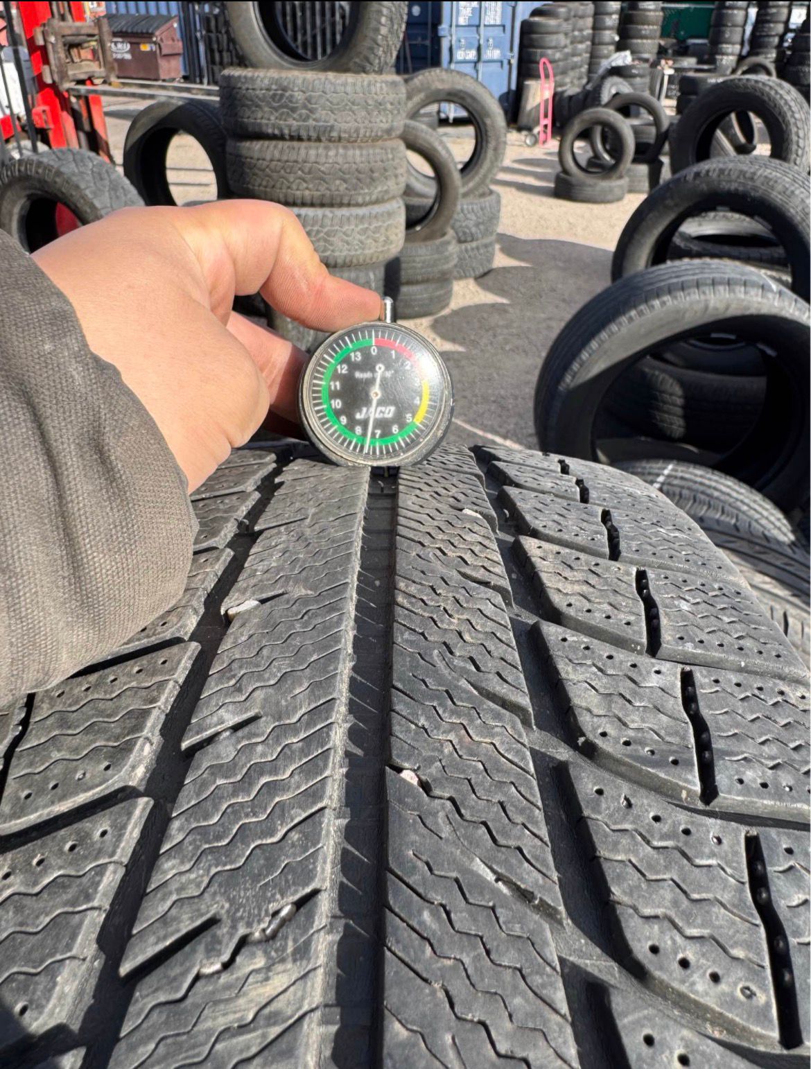 235/60R18 Set (4 Used Tires) Michelin Latitude (X-ICE)
