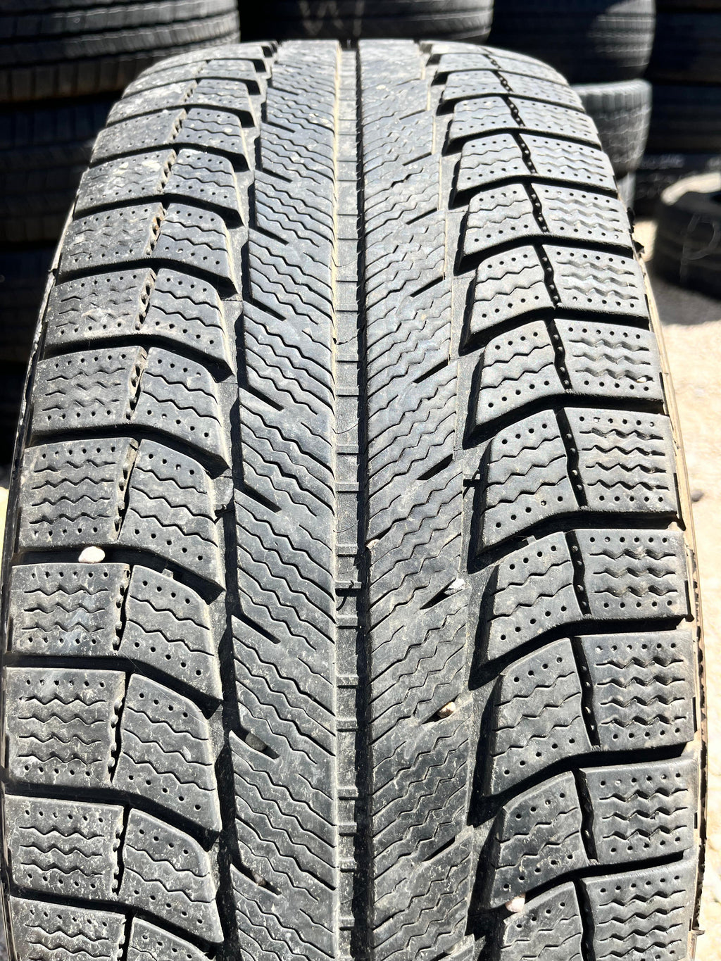 235/60R18 Set (4 Used Tires) Michelin Latitude (X-ICE)