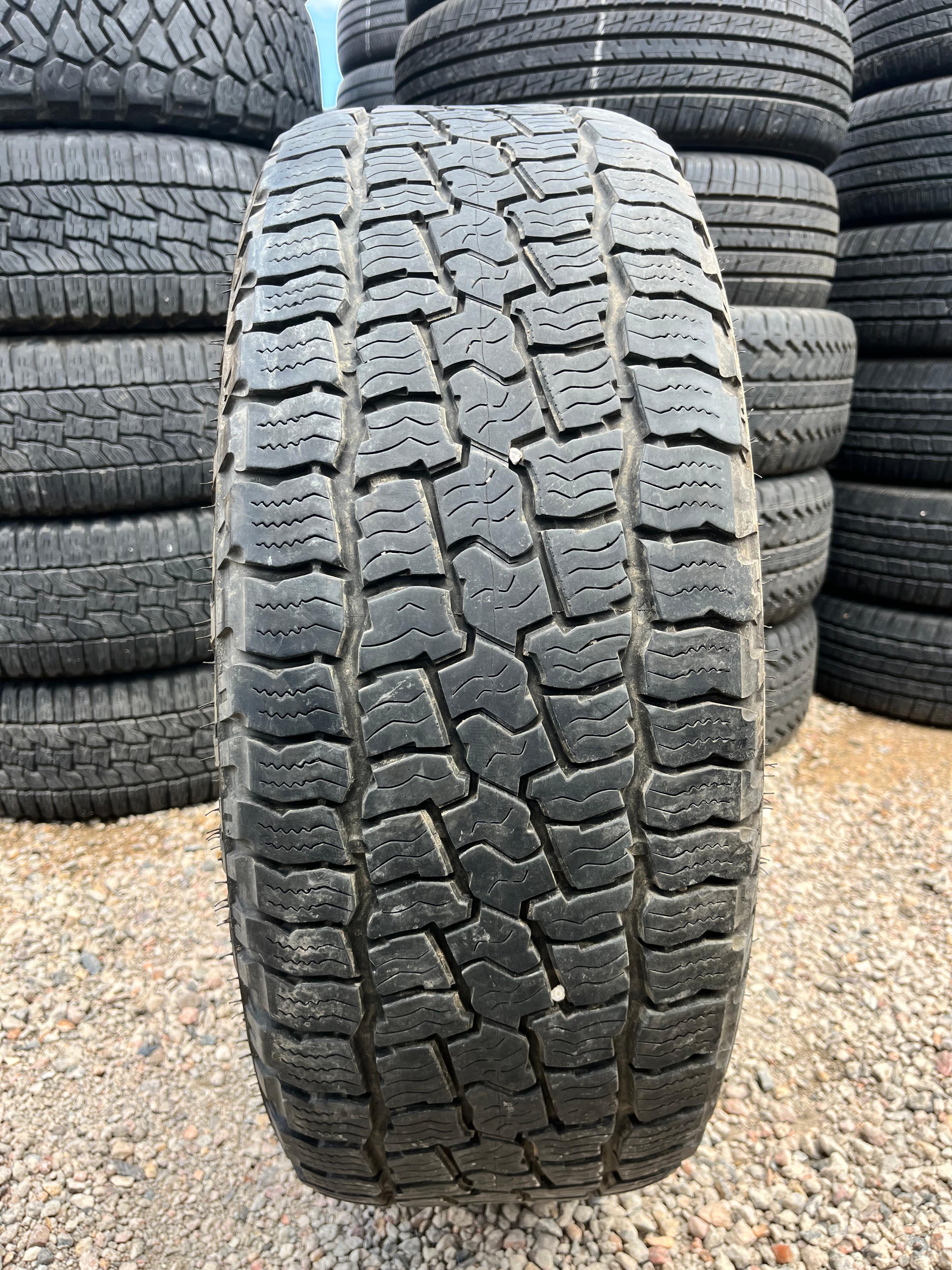 265/65R18 Pair (2 Used Tires) Cooper Discoverer AT