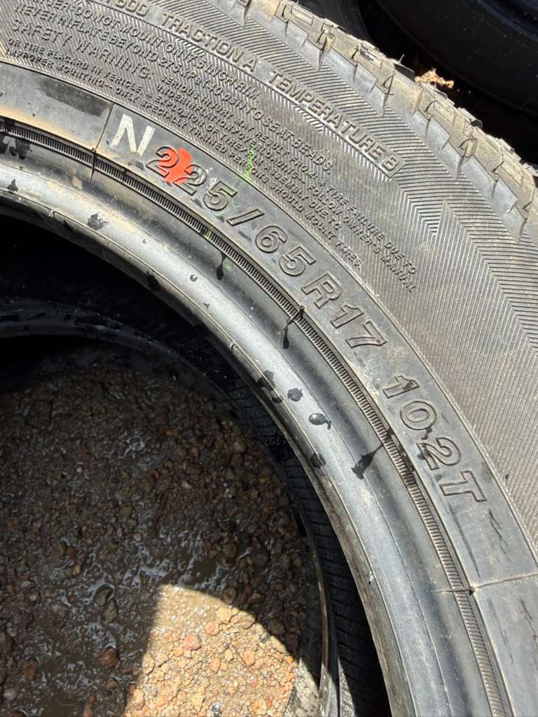 225/65R17 Pair (2 Used Tires) Yokohama Geolandar A/T G015