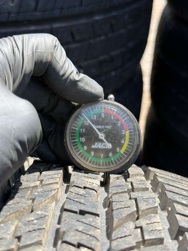225/65R17 Pair (2 Used Tires) Yokohama Geolandar A/T G015