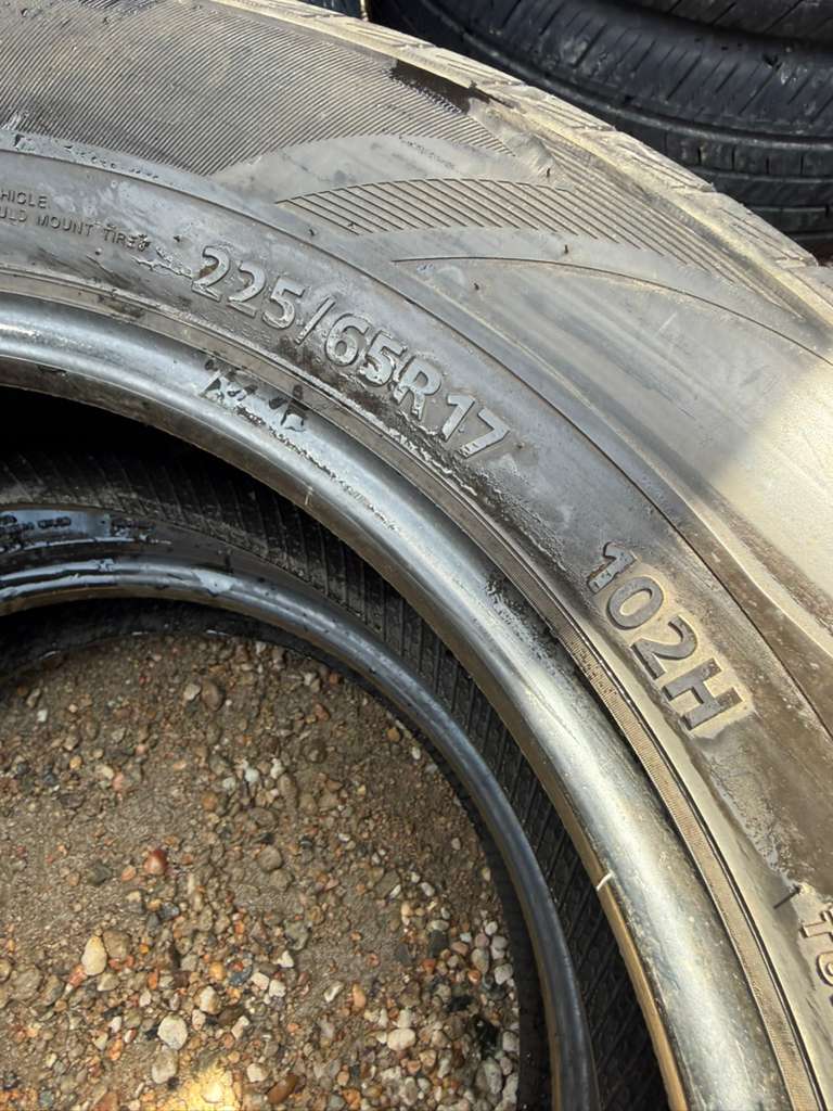 225/65R17 Pair (2 Used Tires) Delinte DX-11 Bandit H/T