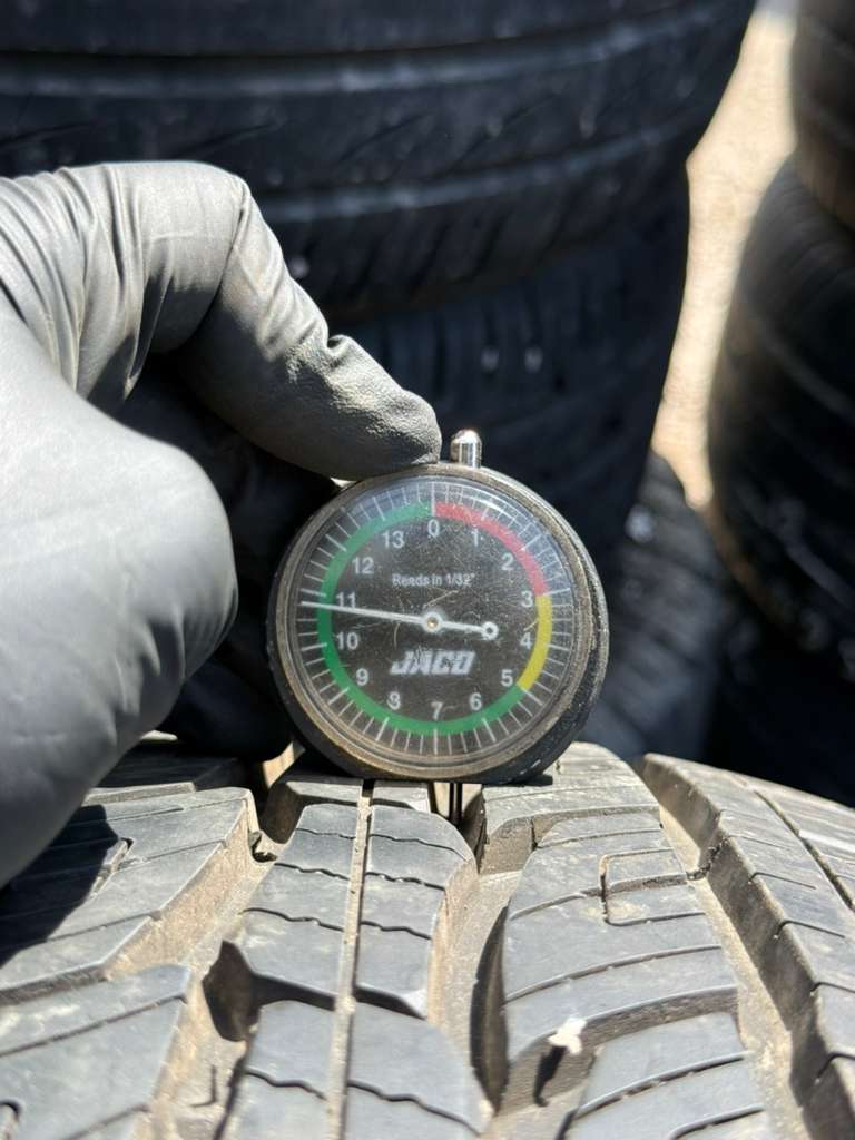 225/65R17 Pair (2 Used Tires) Delinte DX-11 Bandit H/T