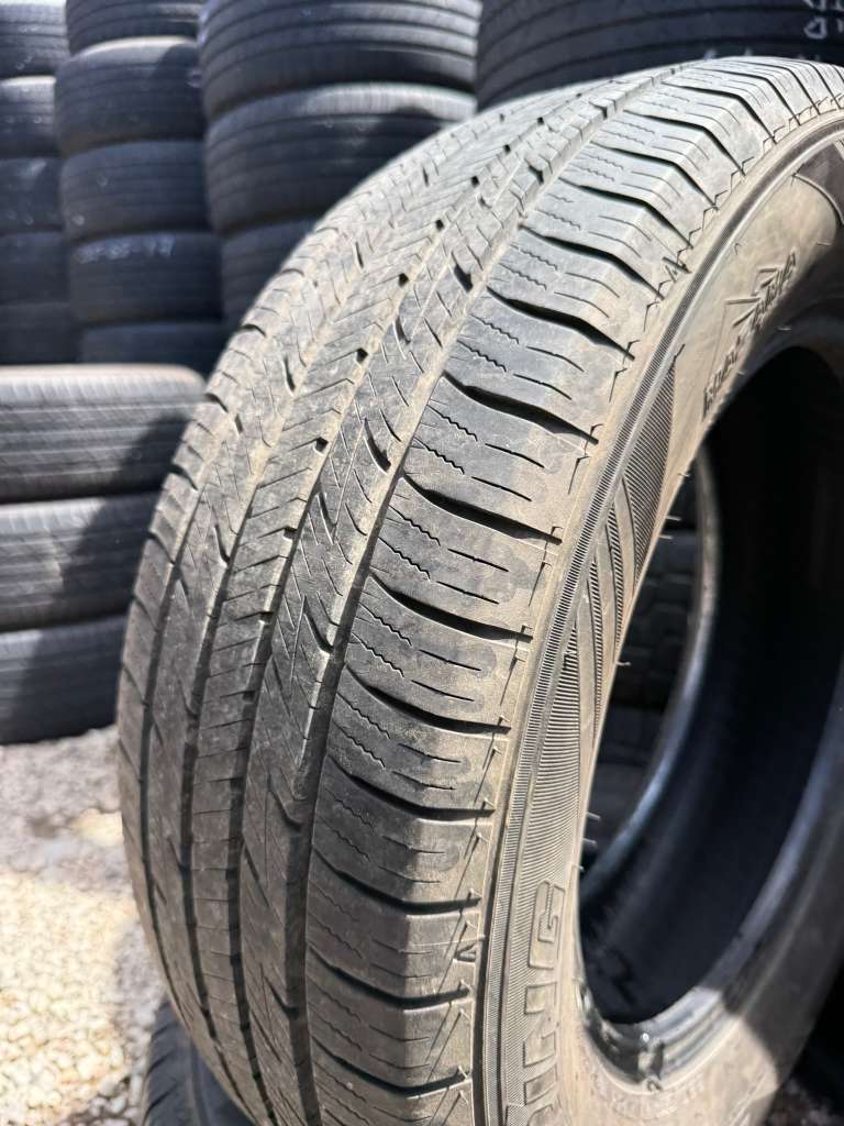 225/65R17 Pair (2 Used Tires) Mazama Reputation Luxury Touring