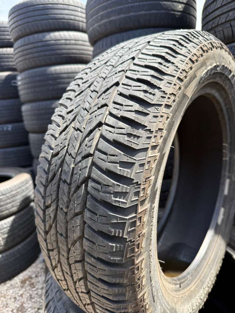 225/65R17 Set (4 Used Tires) Yokohama Geolandar A/T