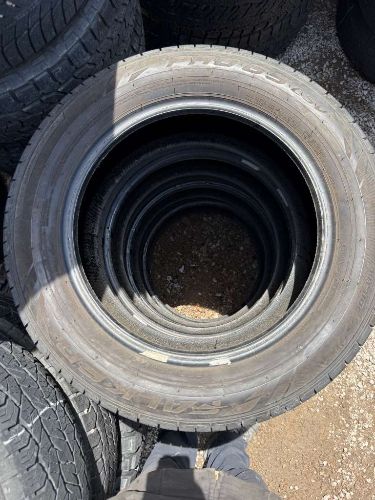 225/60R17 Set (4 Used Tires) Falken Pro G5 CSV