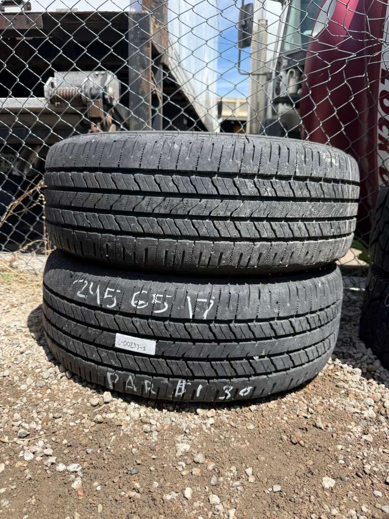245/65R17 Pair (2 Used Tires) Laufenn X Fit HT