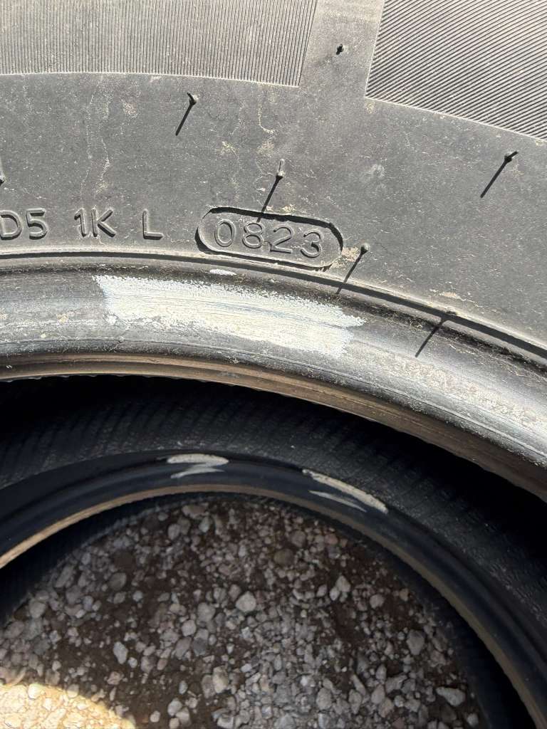 245/65R17 Pair (2 Used Tires) Laufenn X Fit HT