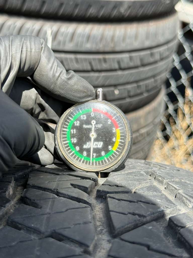 265/70R17 Pair (2 Used Tires) Hankook Dynapro AT2