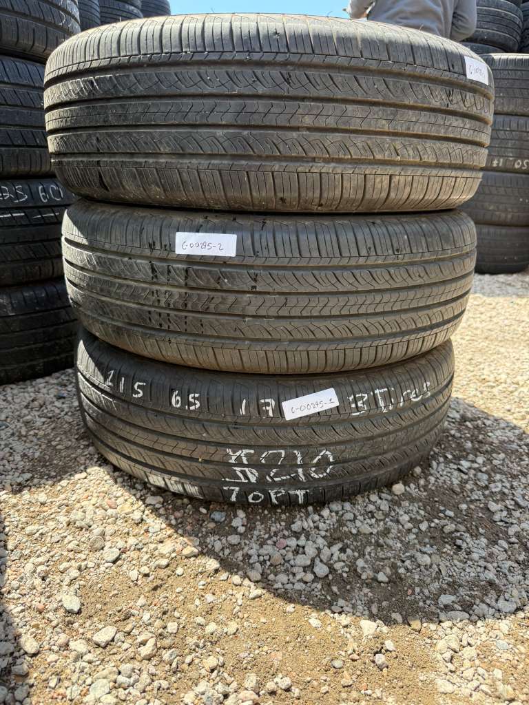 215/65R17 (3 Used Tires) Advanta ER-800