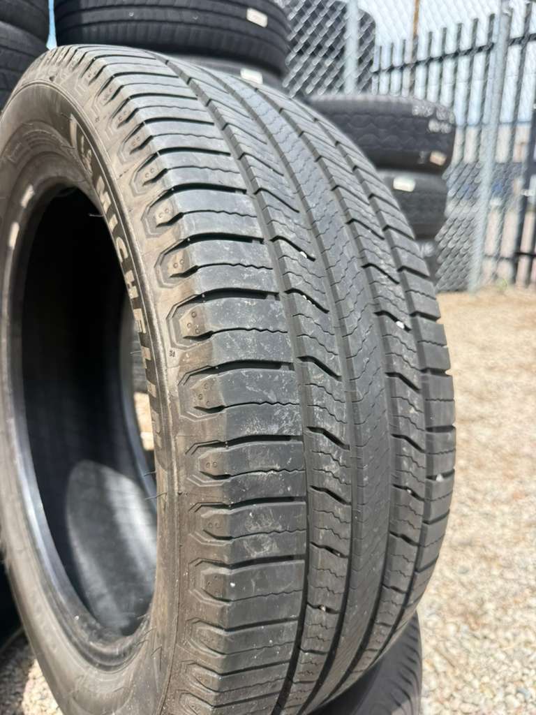 225/55R18 Pair (2 Used Tires) Michelin Defender 2