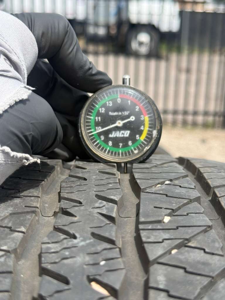 275/60R20 Set (4 Used Tires) Hankook Dynapro AT2
