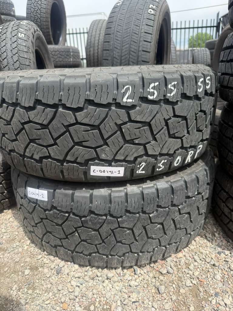 255/55R18 Pair (2 Used Tires) Toyo Open Country A/T III