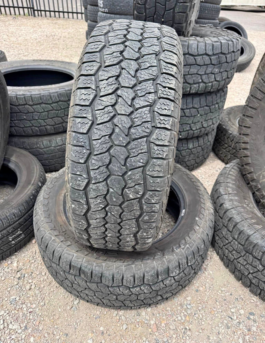 275/55R20 Pair (2 Used Tires) Vredestein Pinza AT