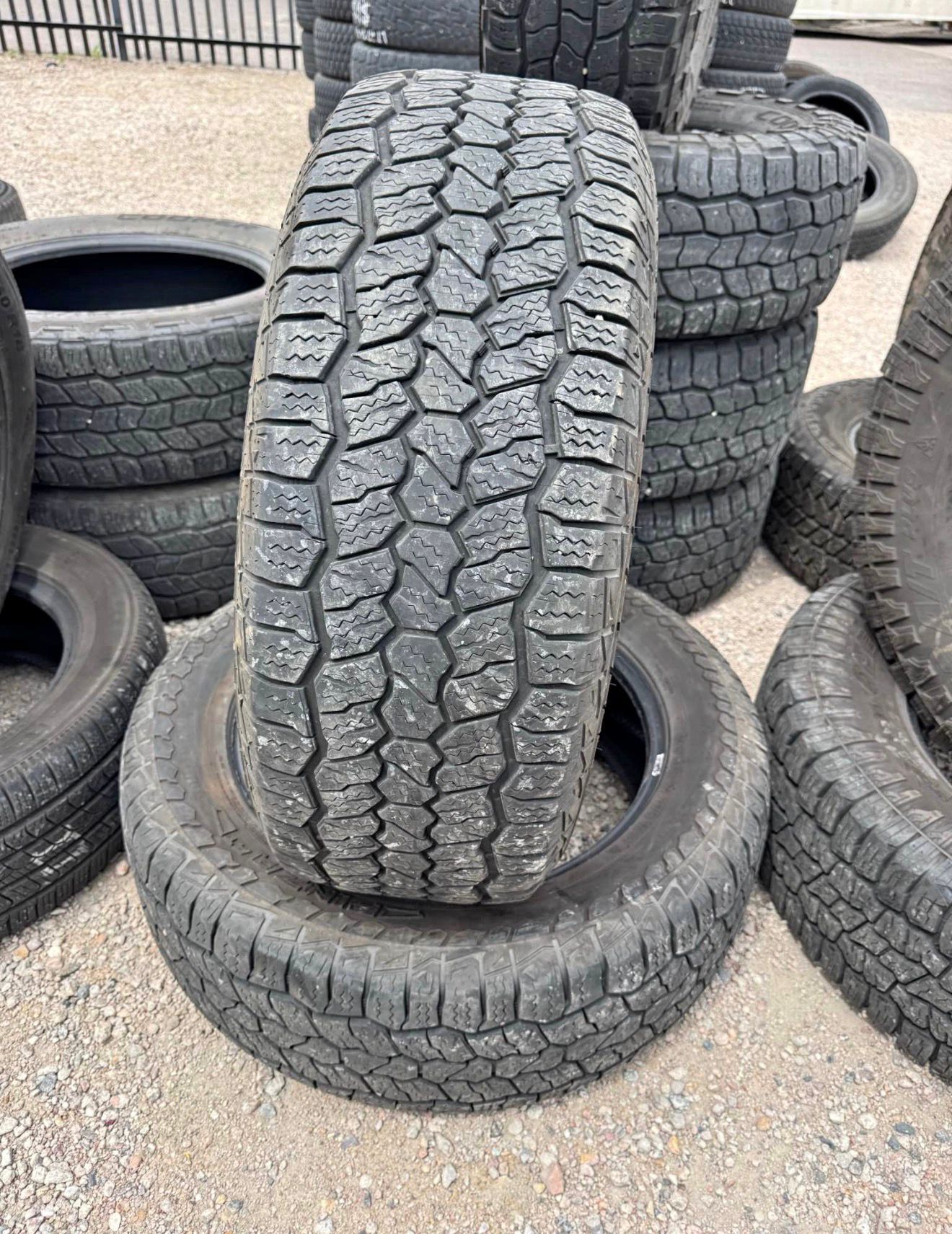 275/55R20 Pair (2 Used Tires) Vredestein Pinza AT