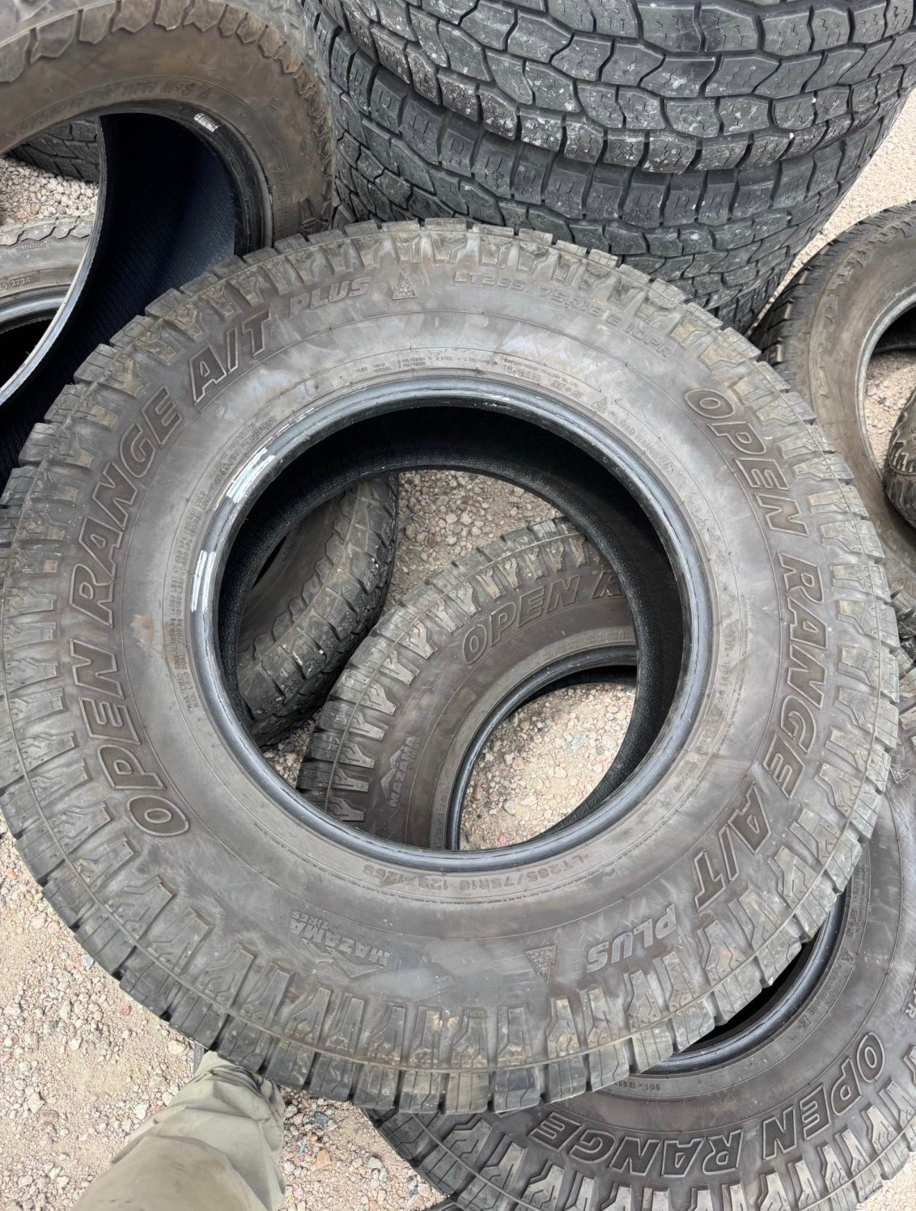 LT285/75R18 Pair (2 Used Tires) Mazama Open Range A/T Plus