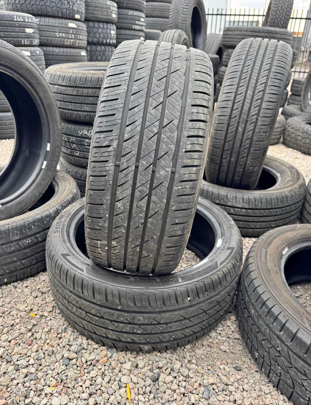 225/40R18 Pair (2 Used Tires) Laufenn S Fit AS