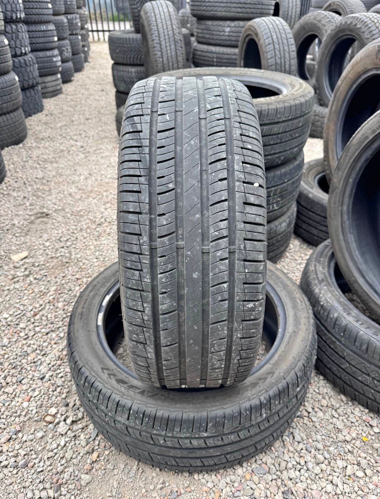 225/45R18 Pair (2 Used Tires) Mastercraft Stratus