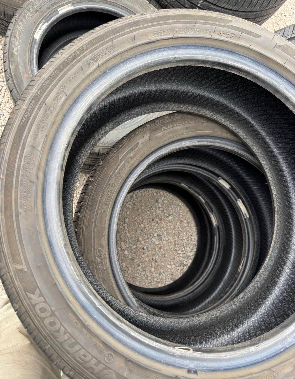 225/45R17 Set (4 Used Tires) Hankook Kinergy GT