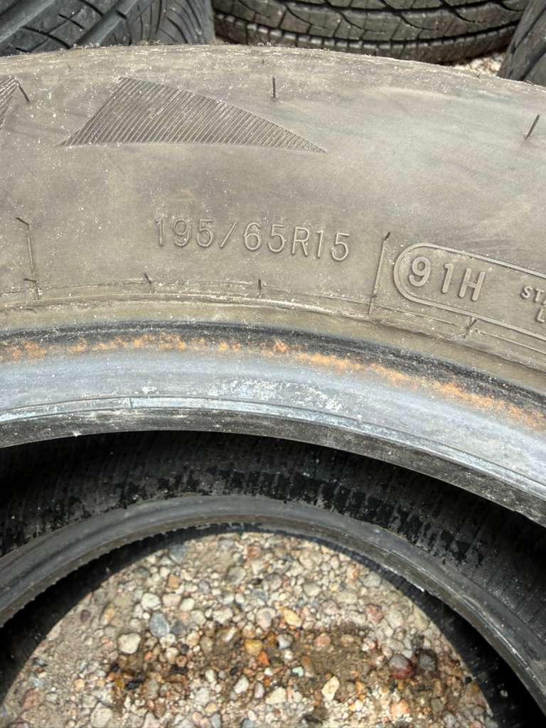 195/65R15  Pair (2 Used Tires) Arizonian Silver Edition