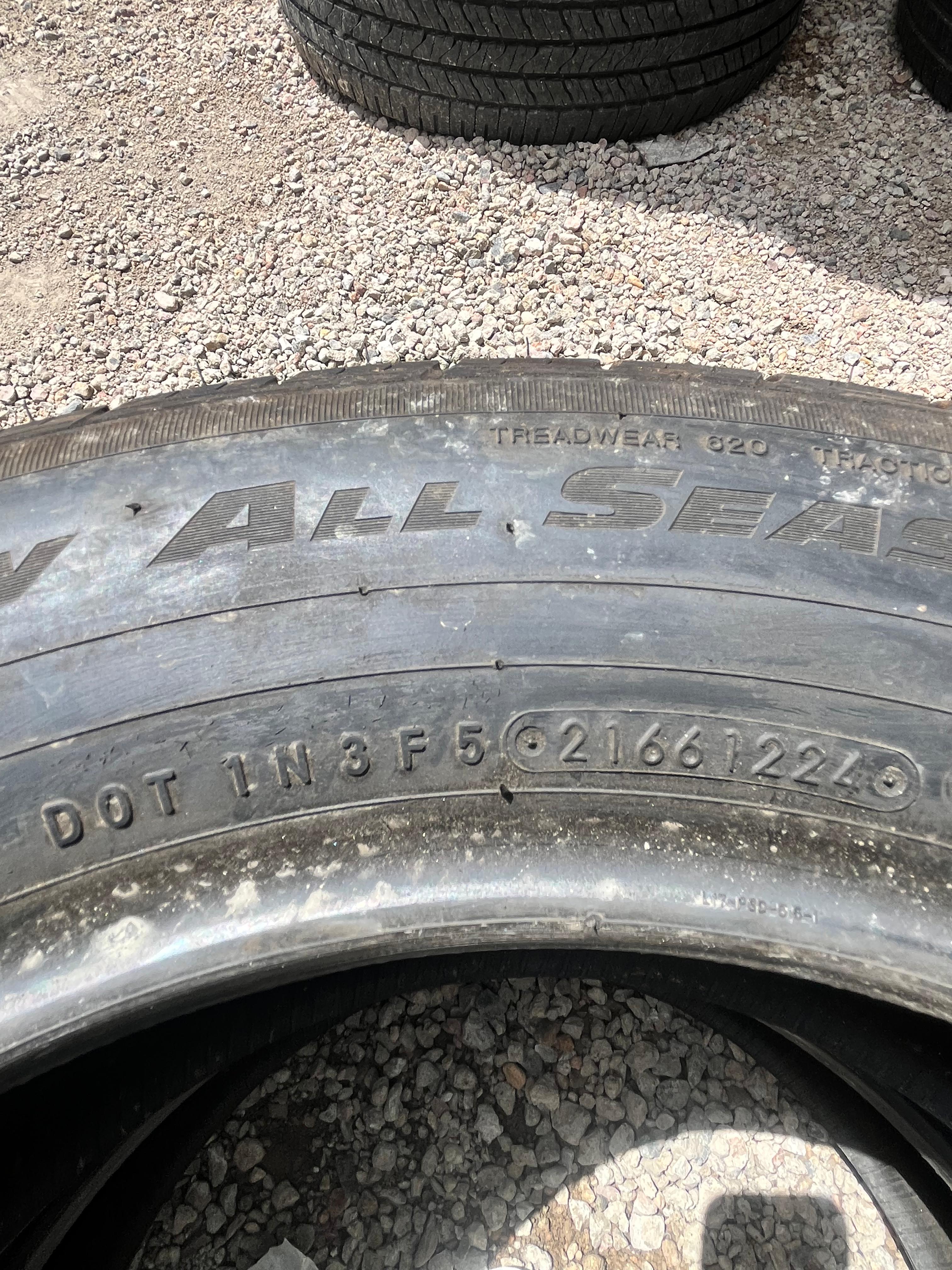 225/65R17 Pair (2 Used Tires) Big O Legancy