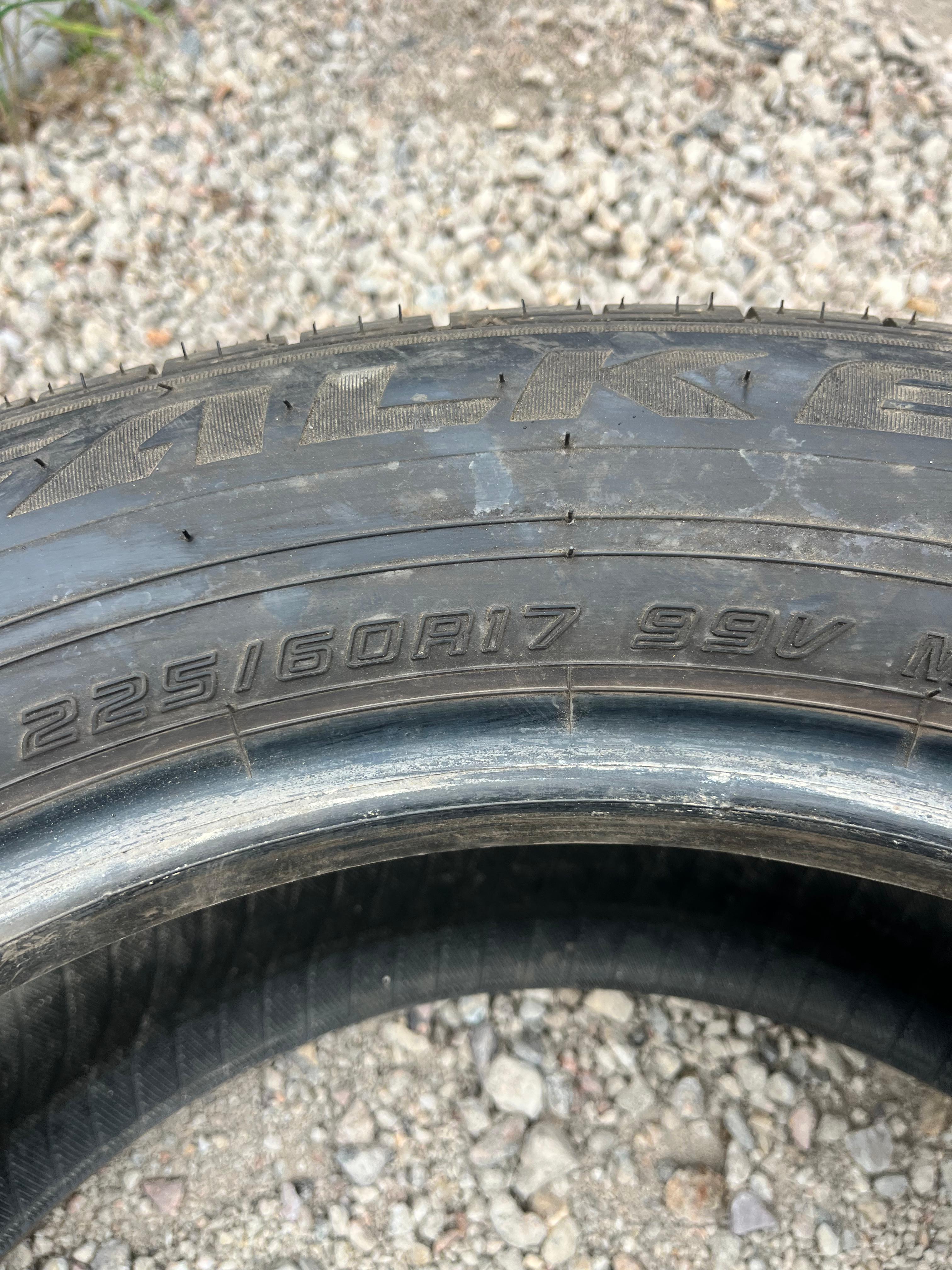 225/60R17 Set (4 Used Tires) Falken Pro G5 CSV