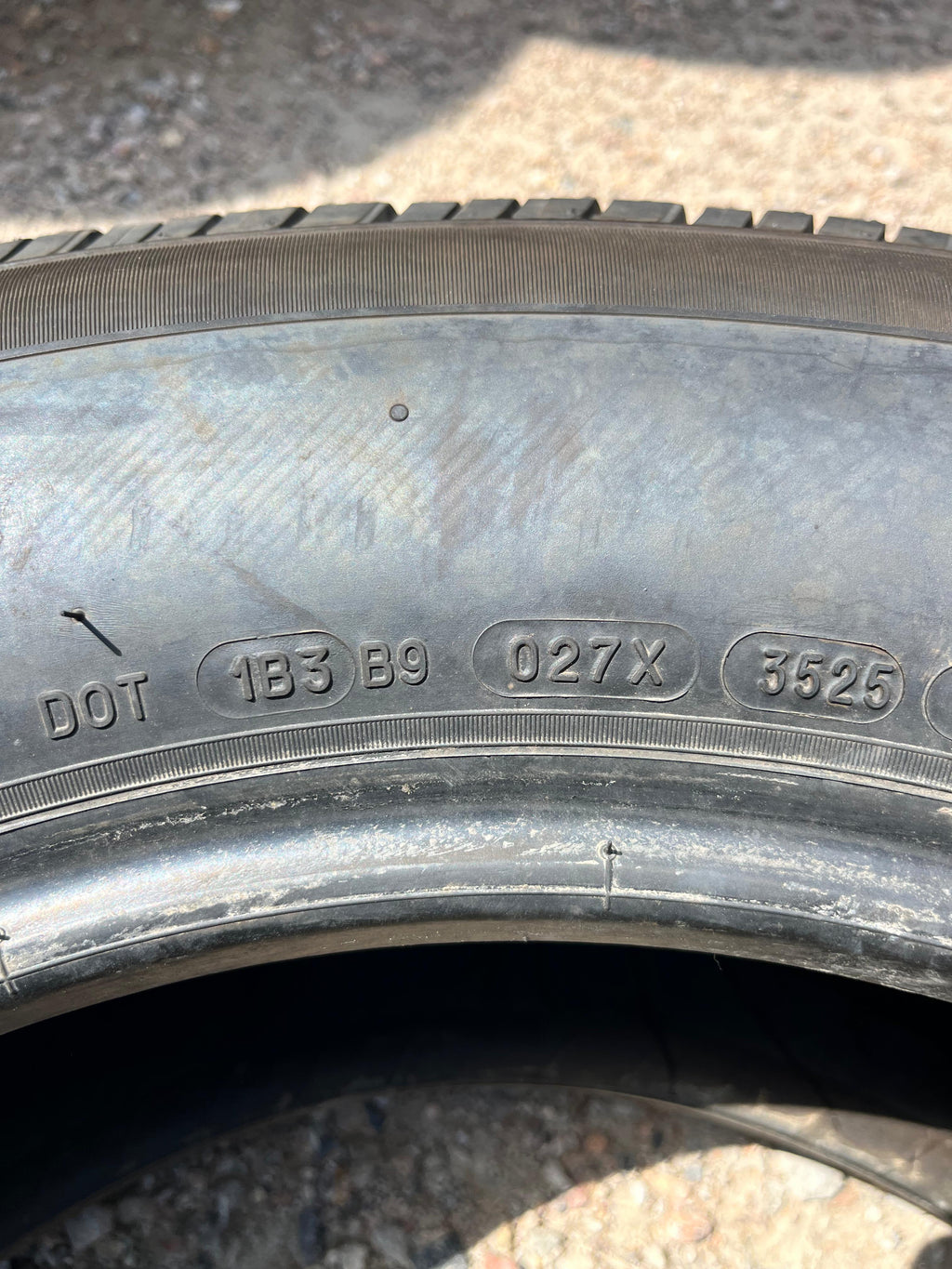 275/65R18 Set (4 Used Tires) Michelin Defender LTX