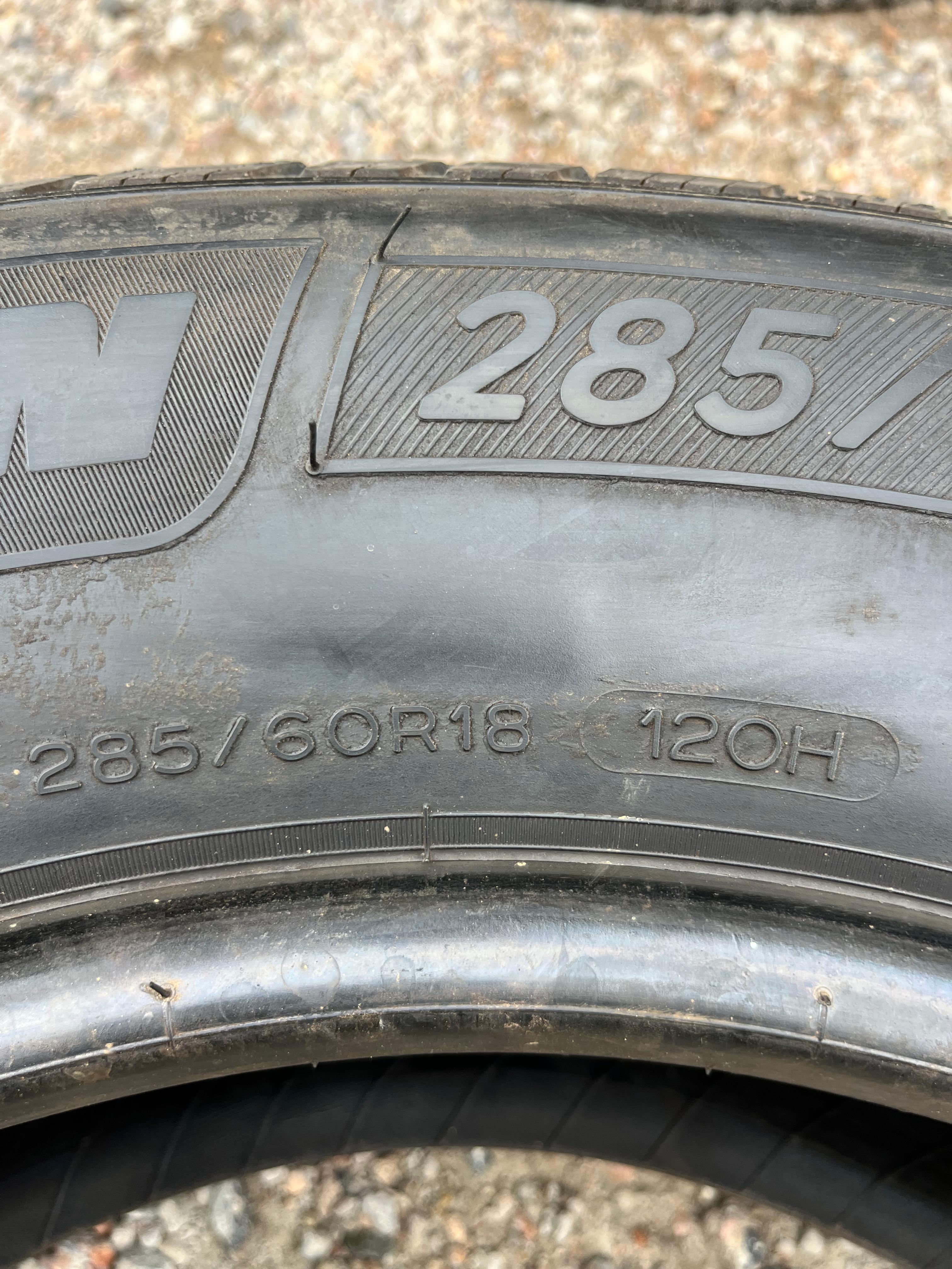 285/60R18 Set (4 Used Tires) Michelin Defender LTX