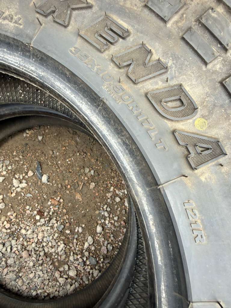 LT35X10.50R17 Pair (2 Used Tires) Kenda Klever R/T