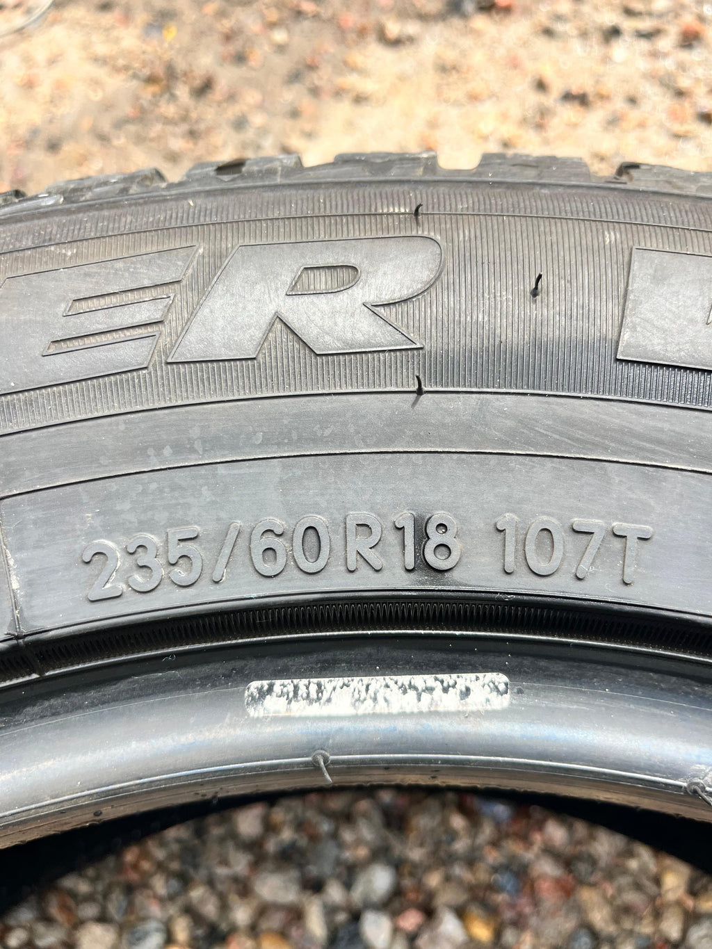 235/60R18 Set (4 Used Tires) Artic Claw Winter WXI