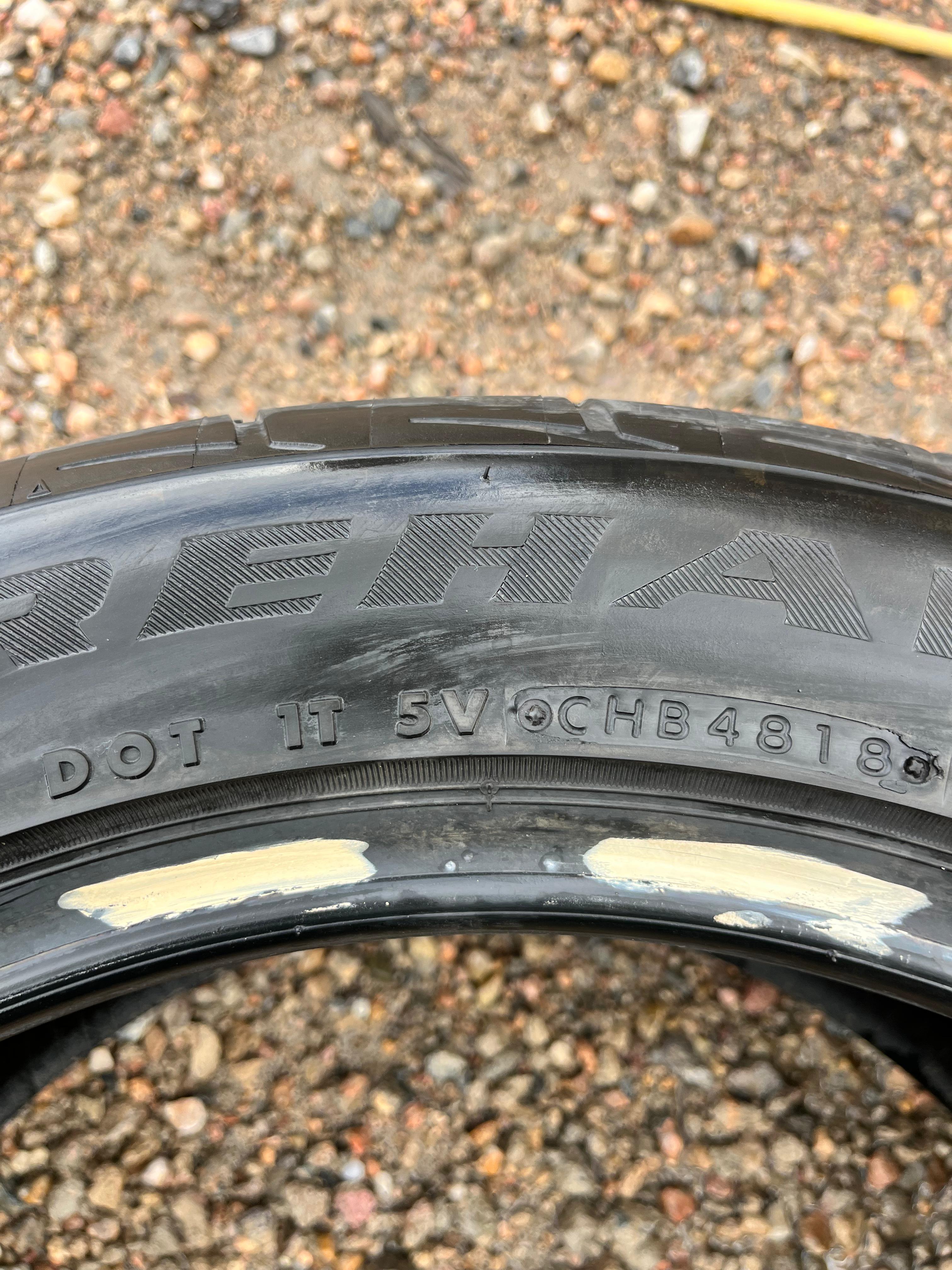 225/60R18 Pair (2 Used Tires) Goodyear Assurance