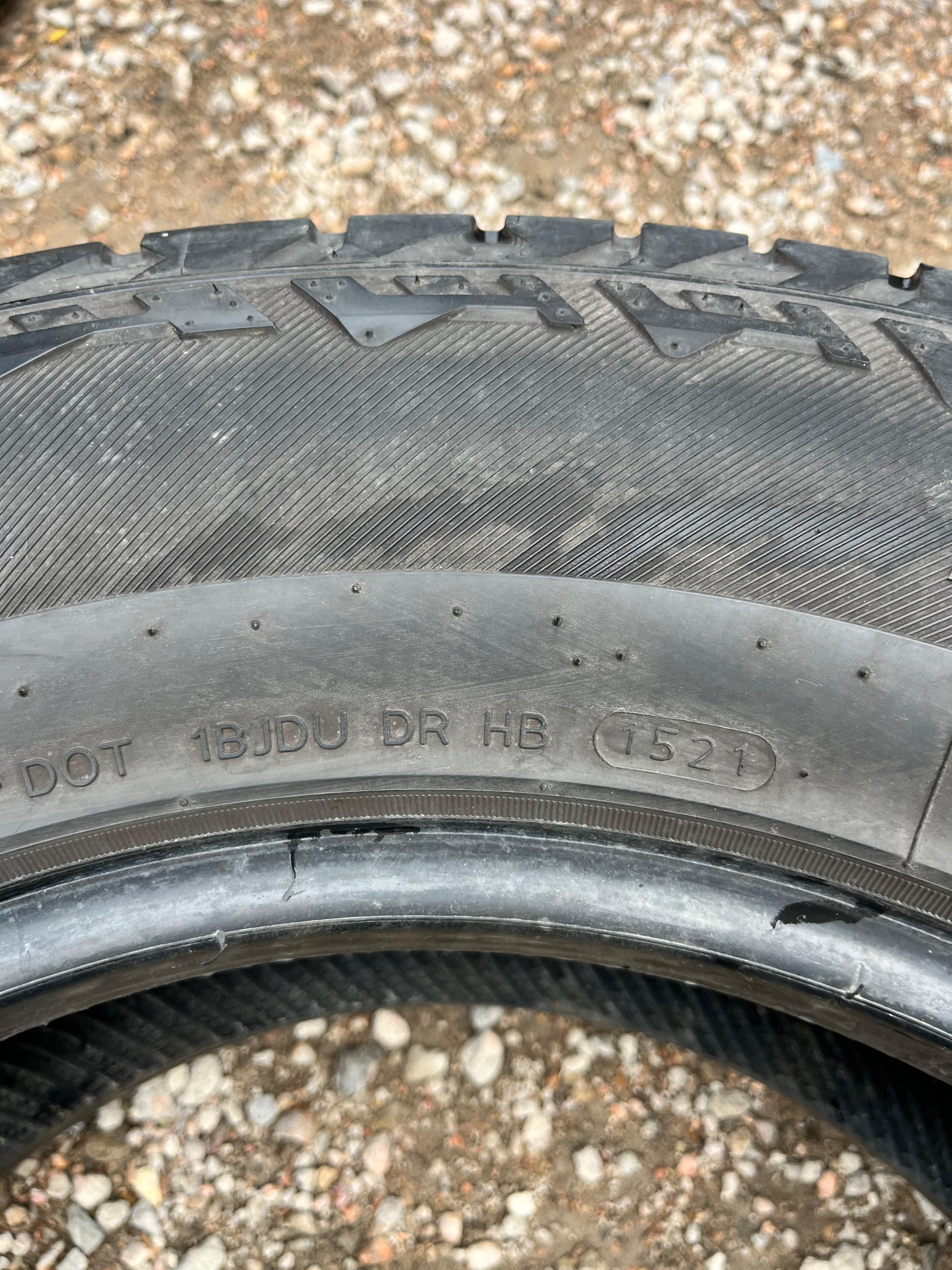 LT275/65R18 Pair (2 Used Tires) Hankook Dynapro AT2