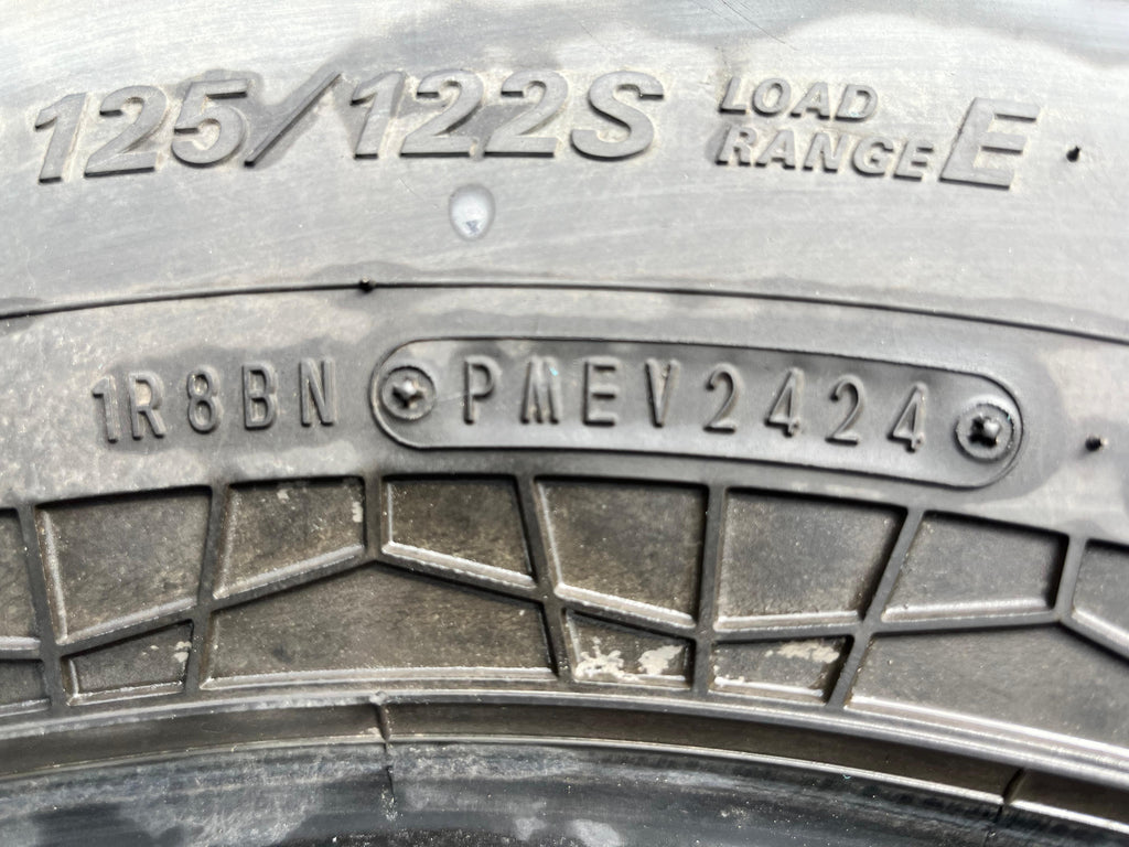 LT275/70R18 Set (4 Used Tires) Falken Wild Peak