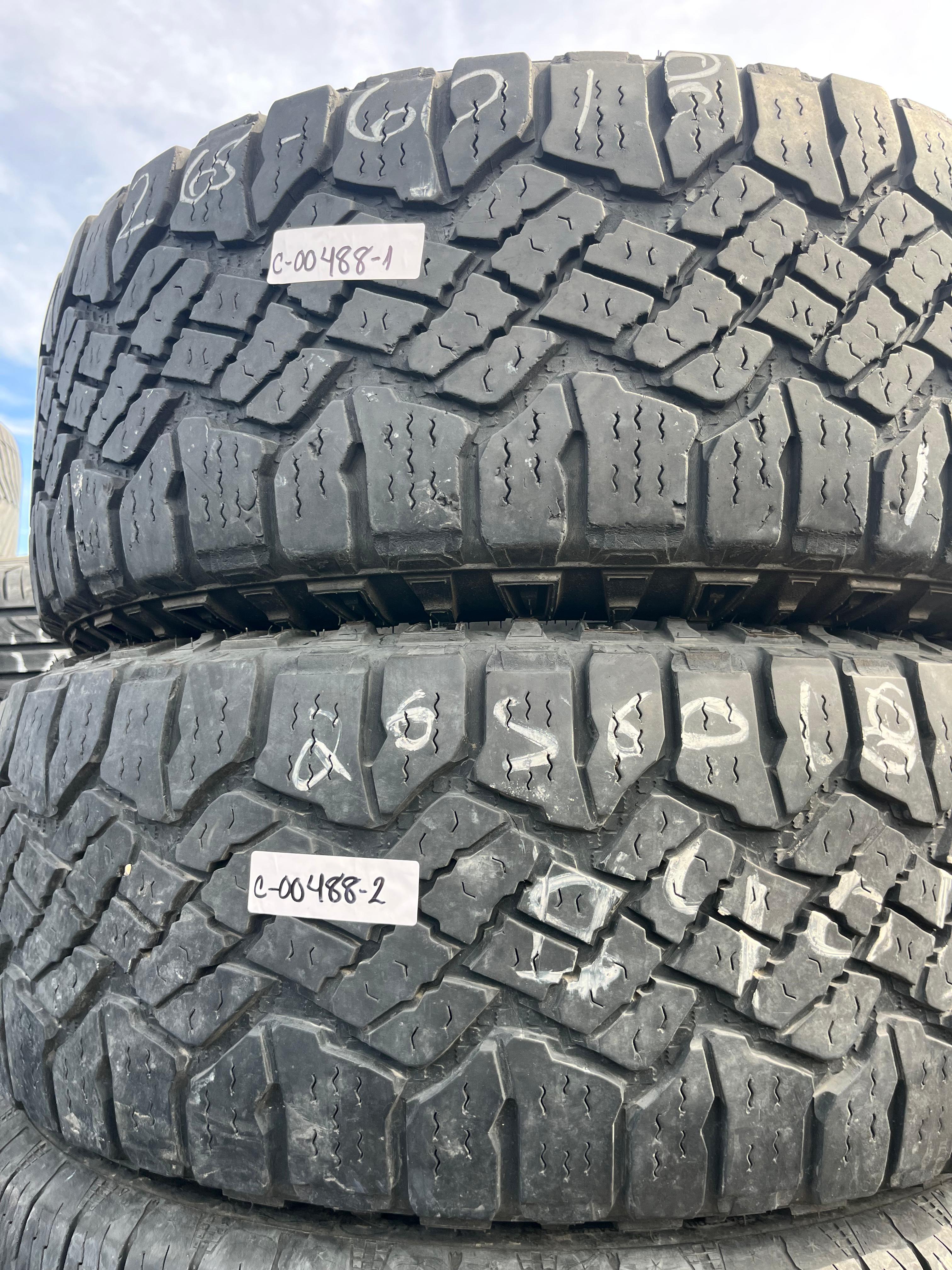 265/60R18 Pair (2 Used Tires) Goodyear Wrangler Duratrac